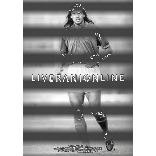 ST-RETROSPETTIVA LUCA LUZARDI CALCIATORE NELLA FOTO LUCA LUZARDI CON LA MAGLIA DELLA NAZIONALE ITALIANA AG ALDO LIVERANI SAS