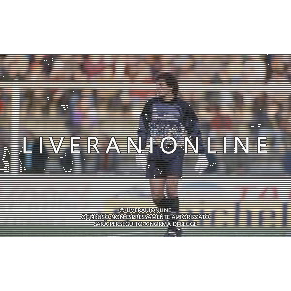 DIAP-RETROSPETTIVA FRANCESCO MANCINI CALCIATORE NELLA FOTO FRANCESCO MANCINI CON LA MAGLIA DEL FOGGIA 1991-92 AG ALDO LIVERANI SAS