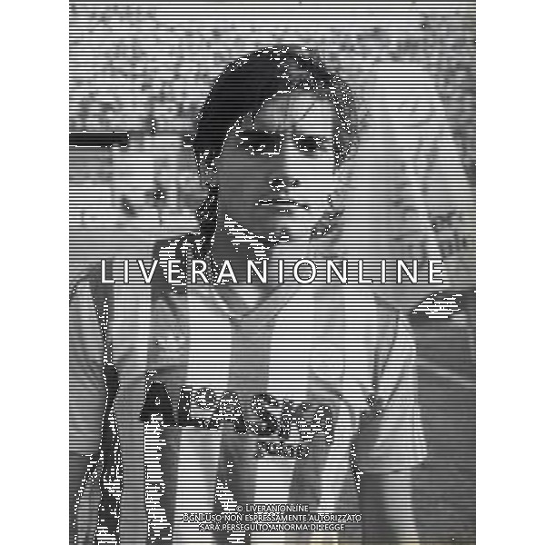 ST-RETROSPETTIVA RODOLFO VANOLI CALCIATORE NELLA FOTO RODOLFO VANOLI CON LA MAGLIA DEL LECCE CALCIO ANNO 1985-86 AG ALDO LIVERANI SAS 