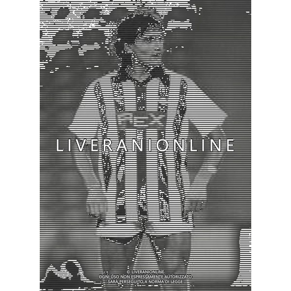 ST-RETROSPETTIVA RODOLFO VANOLI CALCIATORE NELLA FOTO RODOLFO VANOLI CON LA MAGLIA DELL\'UDINESE CALCIO NELL\'ANNO 1991-92 AG ALDO LIVERANI SAS  