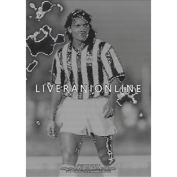 ST-RETROSPETTIVA RODOLFO VANOLI CALCIATORE NELLA FOTO RODOLFO VANOLI CON LA MAGLIA DELL\'UDINESE CALCIO NELL\'ANNO 1992-93 AG ALDO LIVERANI SAS 