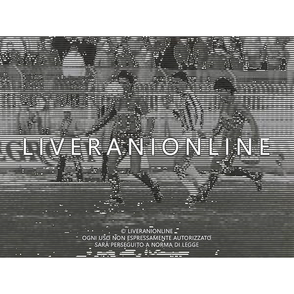 ST-RETROSPETTIVA CLAUDIO BENCINA ATTORE NELLA FOTO CLAUDIO BENCINA CON LA MAGLIA DELLA CREMONESE CALCIO AG ALDO LIVERANI SAS 
