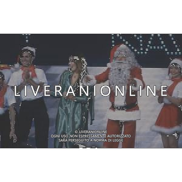DIAP-RETROSPETTIVA ALBANO CARRISI E ROMINA POWER CANTANTI NELLA FOTO ROMINA POWER E ALBANO CARRISI NELLA TRASMISSIONE TELEVISIVA “BUON NATALE“ NELL\'ANNO 1991 AG ALDO LIVERANI SAS