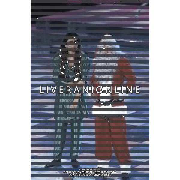 DIAP-RETROSPETTIVA ALBANO CARRISI E ROMINA POWER CANTANTI NELLA FOTO ROMINA POWER E ALBANO CARRISI NELLA TRASMISSIONE TELEVISIVA “BUON NATALE“ NELL\'ANNO 1991 AG ALDO LIVERANI SAS
