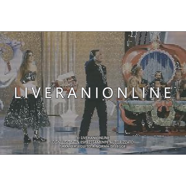 DIAP-RETROSPETTIVA ALBANO CARRISI E ROMINA POWER CANTANTI NELLA FOTO ROMINA POWER E ALBANO CARRISI NELLA TRASMISSIONE TELEVISIVA “BUON NATALE“ NELL\'ANNO 1991 AG ALDO LIVERANI SAS