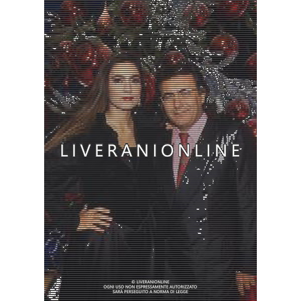 DIAP-RETROSPETTIVA ALBANO CARRISI E ROMINA POWER CANTANTI NELLA FOTO ROMINA POWER E ALBANO CARRISI NELLA TRASMISSIONE TELEVISIVA “BUON NATALE“ NELL\'ANNO 1991 AG ALDO LIVERANI SAS