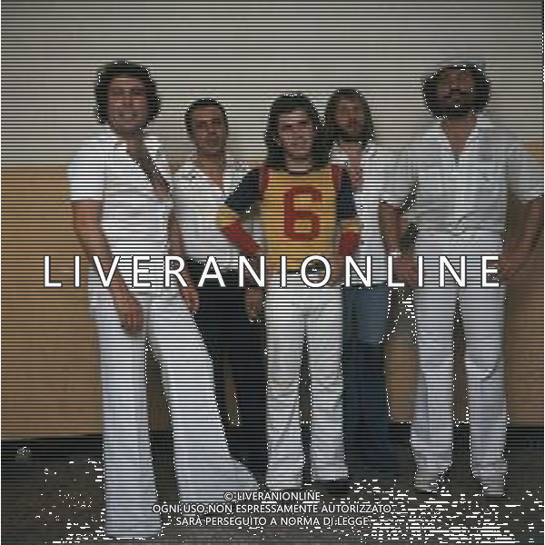 DIAP-RETROSPETTIVA COMPLESSO MUSICALE DIK DIK NELLA FOTO IL COMPLESSO MUSICALE DEI DIK DIK - ANNI 1969-1972 FOTO GINO BALDAN-ARCHIVIO GIOVANNI LIVERANI-AG ALDO LIVERANI SAS