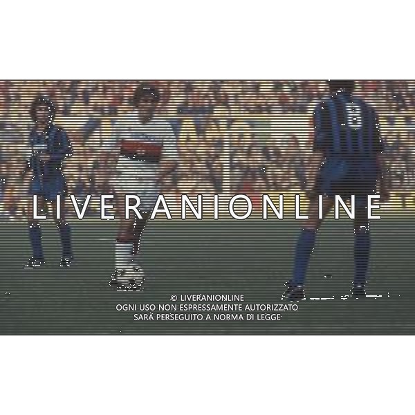 DIAP-RETROSPETTIVA PASQUALE IACHINI CALCIATORE NELLA FOTO PASQUALE IACHINI CON LA MAGLIA DEL GENOA CALCIO AG ALDO LIVERANI SAS