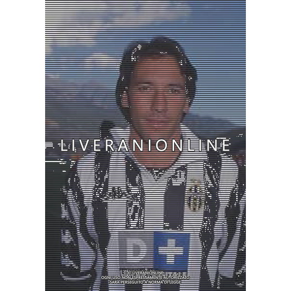 DIAP-RETROSPETTIVA RAFFAELE AMETRANO CALCIATORE NELLA FOTO RAFFAELE AMETRANO CON LA MAGLIA DELLA JUVENTUS CALCIO AG ALDO LIVERANI SAS
