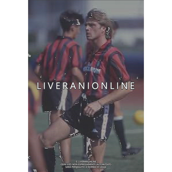 DIAP-RETROSPETTIVA STEFANO CAROBBI CALCIATORE NELLA FOTO STEFANO CAROBBI CON LA MAGLIA DEL MILAN NELL\'ANNO 1989-90 AG ALDO LIVERANI SAS