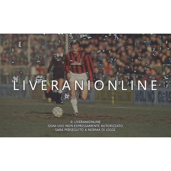 DIAP-RETROSPETTIVA STEFANO CAROBBI CALCIATORE NELLA FOTO STEFANO CAROBBI CON LA MAGLIA DEL MILAN NELL\'ANNO 1990-1991 AG ALDO LIVERANI SAS