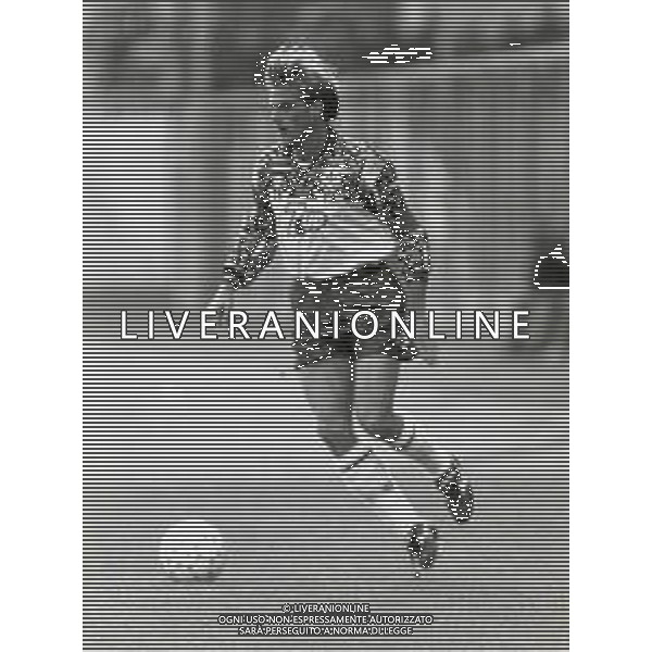 ST-RETROSPETTIVA STEFANO CAROBBI CALCIATORE NELLA FOTO STEFANO CAROBBI CON LA MAGLIA DELLA FIORENTINA CALCIO AG ALDO LIVERANI SAS