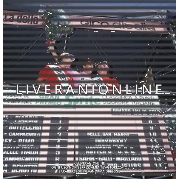 COL -RETROSPETTIVA SILVANO CONTINI CICLISTA NELLA FOTO SILVANO CONTINI ARCHIVIO GIOVANNI LIVERANI-AG ALDO LIVERANI SAS