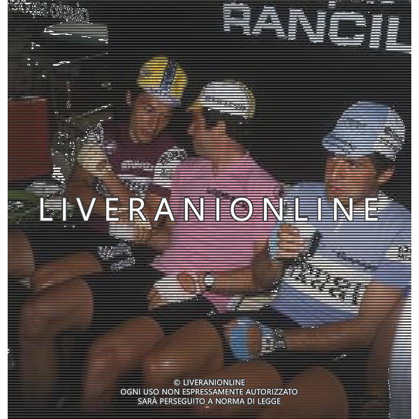 COL -RETROSPETTIVA SILVANO CONTINI CICLISTA NELLA FOTO SILVANO CONTINI CON BERNARD HINAULE E GIUSEPPE SARONNI ARCHIVIO GIOVANNI LIVERANI-AG ALDO LIVERANI SAS