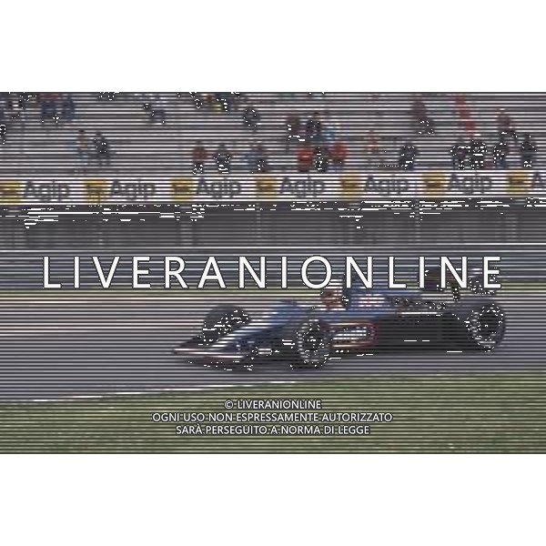 DIAP-RETROSPETTIVA MARTIN BRUNDLE PILOTA F1 NELLA FOTO MARTIN BRUNDLE NELL\'ANNO 1984 AG ALDO LIVERANI SAS 