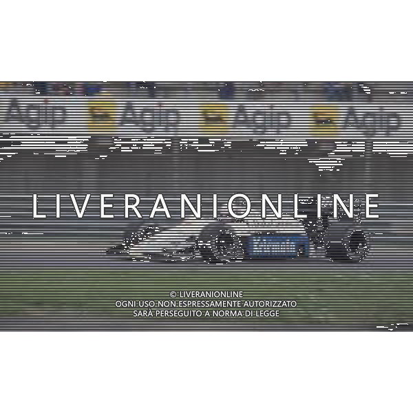 DIAP-RETROSPETTIVA MARTIN BRUNDLE PILOTA F1 NELLA FOTO MARTIN BRUNDLE NELL\'ANNO 1986 GP BRASILE FOTO MASSIMO BIANCHI-AG ALDO LIVERANI SAS