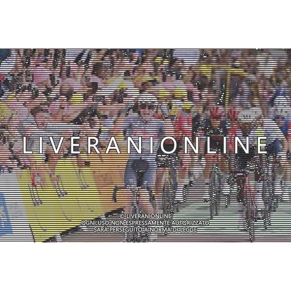 05-07-2025 Tour De France; Tappa 01 Lille - Lille; 2025, Alpecin - Deceuninck; Philipsen, Jasper; Lille; ©SIROTTI - AGENZIA ALDO LIVERANI SAS