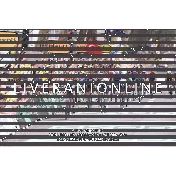 05-07-2025 Tour De France; Tappa 01 Lille - Lille; 2025, Alpecin - Deceuninck; 2025, Intermarche - Wanty; 2025, Tudor; 2025, Totalenergies; 2025, Groupama - Fdj; Philipsen, Jasper; Gyrmai Hailu, Biniam; Trentin, Matteo; Turgis, Anthony; Penhoet, Paul; Lille; ©SIROTTI - AGENZIA ALDO LIVERANI SAS