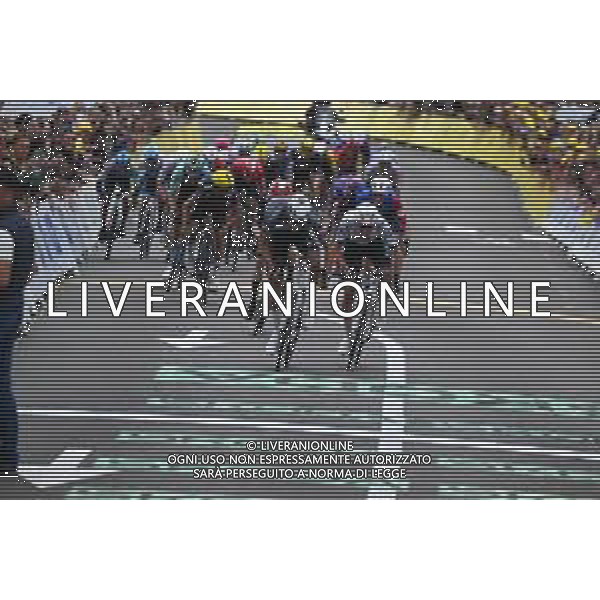 06-07-2025 Tour De France; Tappa 02 Lauwin Planque - Boulogne Sur Mer; 2025, Alpecin - Deceuninck; 2025, Uae Team Emirates - Xrg; Van Der Poel, Mathieu; Pogacar, Tadej; Boulogne Sur Mer; foto stefano sirotti-ag aldo liverani sas- AGENZIA ALDO LIVERANI SAS