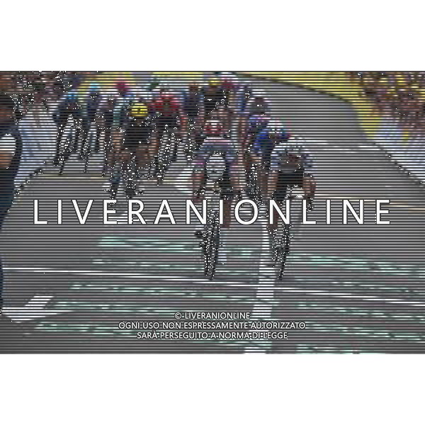 06-07-2025 Tour De France; Tappa 02 Lauwin Planque - Boulogne Sur Mer; 2025, Alpecin - Deceuninck; 2025, Uae Team Emirates - Xrg; Van Der Poel, Mathieu; Pogacar, Tadej; Boulogne Sur Mer; foto stefano sirotti-ag aldo liverani sas- AGENZIA ALDO LIVERANI SAS