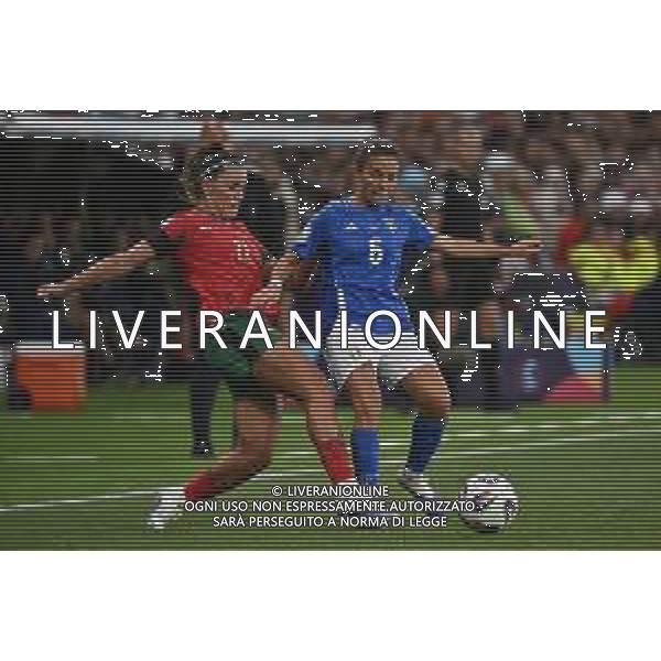 TVRG Portogallo vs Italia nella foto Ana Capeta (Portogallo) e Manuela Giugliano (Italia) Ginevra (SVI) 07-07-2025 Stadio di Ginevra Portogallo vs Italia Campionati Europei femminili UEFA Euro 2025 Gruppo B - 2a giornata foto Roberto Garavaglia/Agenzia Aldo Liverani sas
