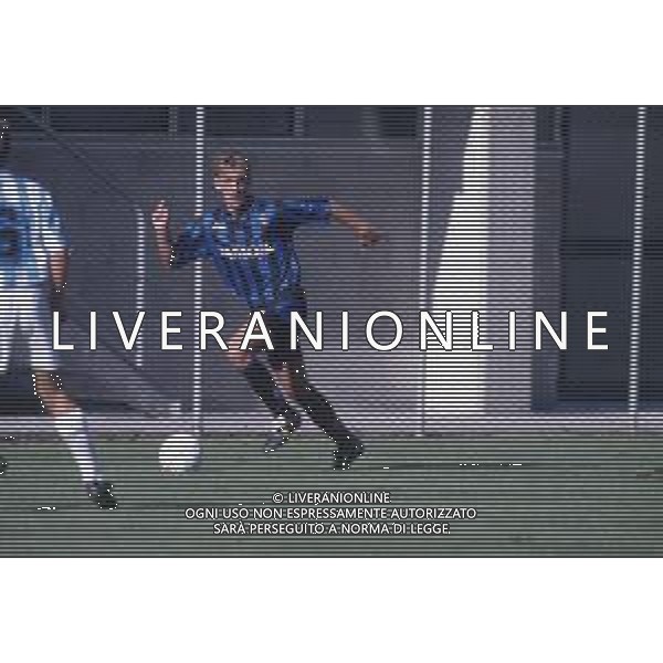 DIAP-RETROSPETTIVA TOMAS LOCATELLI CALCIATORE NELLA FOTO TOMAS LOCATELLI CON LA MAGLIA DELL\'ATALANTA CALCIO AG ALDO LIVERANI SAS