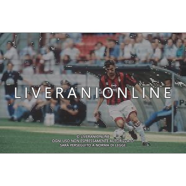 DIAP-RETROSPETTIVA TOMAS LOCATELLI CALCIATORE NELLA FOTO TOMAS LOCATELLI CON LA MAGLIA DEL MILAN CALCIO AG ALDO LIVERANI SAS