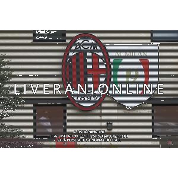 TVRCOR Raduno Milan nella foto loghi Milan Milanello Carnago (VA) 07-07-2025 Raduno del Milan presso il centro sportivo di Milanello per l’inizio degli allenamenti in vista della stagione 2025-2026 foto Roberta Corradin/ag. Aldo Liverani sas- AGENZIA ALDO LIVERANI SAS