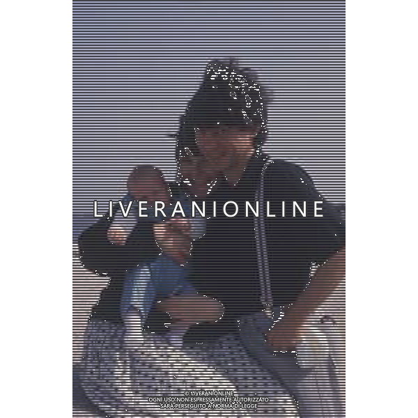 DIAP-RETROSPETTIVA PAOLO ROSSI ATTORE E COMICO NELLA FOTO PAOLO ROSSI CON LA MOGLIE LUCIA VASINI AG THEMA-AG ALDO LIVERANI SAS