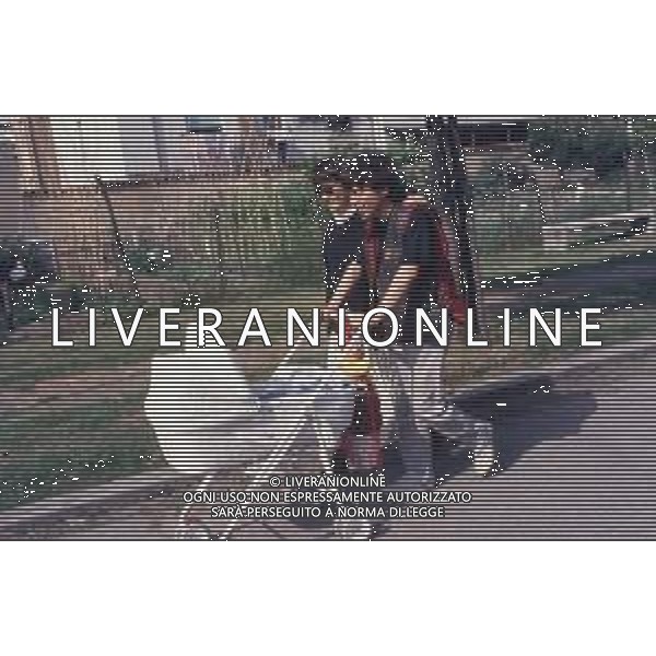 DIAP-RETROSPETTIVA PAOLO ROSSI ATTORE E COMICO NELLA FOTO PAOLO ROSSI CON LA MOGLIE LUCIA VASINI AG THEMA-AG ALDO LIVERANI SAS