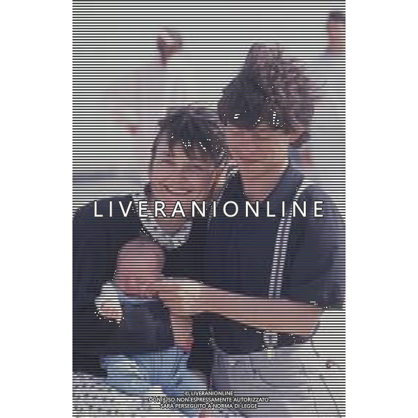 DIAP-RETROSPETTIVA PAOLO ROSSI ATTORE E COMICO NELLA FOTO PAOLO ROSSI CON LA MOGLIE LUCIA VASINI AG THEMA-AG ALDO LIVERANI SAS