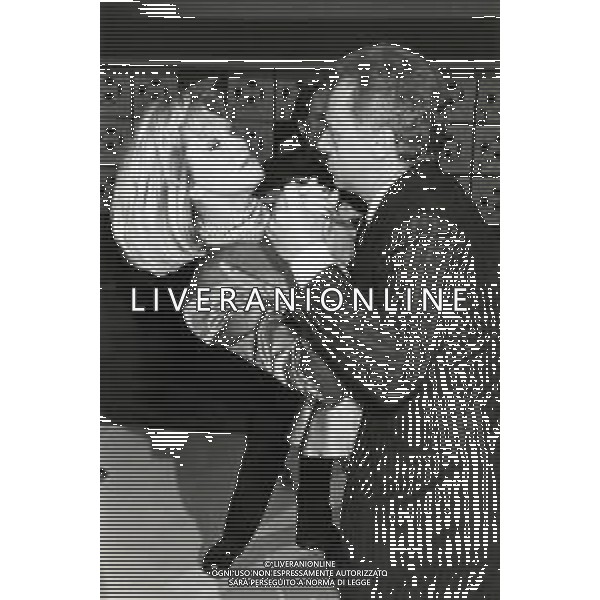 ST-RETROSPETTIVA JOHNNY DORELLI ATTORE NELLA FOTO JOHNNY DORELLI-AMANDA LEAR MASTERPHOTO-AG ALDO LIVERANI SAS 