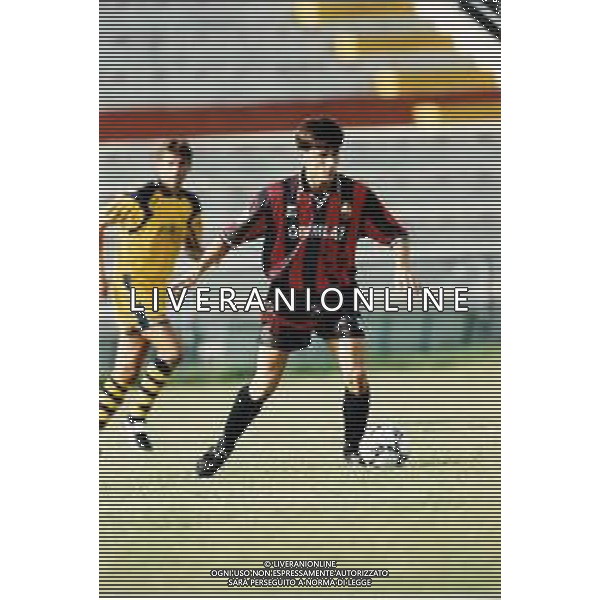 ST-RETROSPETTIVA IGHLI VANNUCCHI CALCIATORE NELLA FOTO IGHLI VANNUCCHI CON LA MAGLIA DELLA LUCCHESE CALCIO AG ALDO LIVERANI SAS