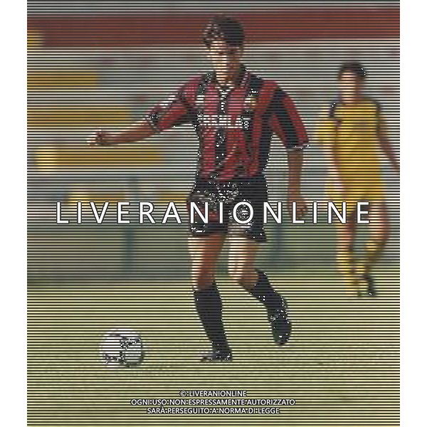 ST-RETROSPETTIVA IGHLI VANNUCCHI CALCIATORE NELLA FOTO IGHLI VANNUCCHI CON LA MAGLIA DELLA LUCCHESE CALCIO AG ALDO LIVERANI SAS