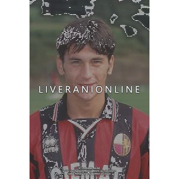 ST-RETROSPETTIVA IGHLI VANNUCCHI CALCIATORE NELLA FOTO IGHLI VANNUCCHI CON LA MAGLIA DELLA LUCCHESE CALCIO AG ALDO LIVERANI SAS