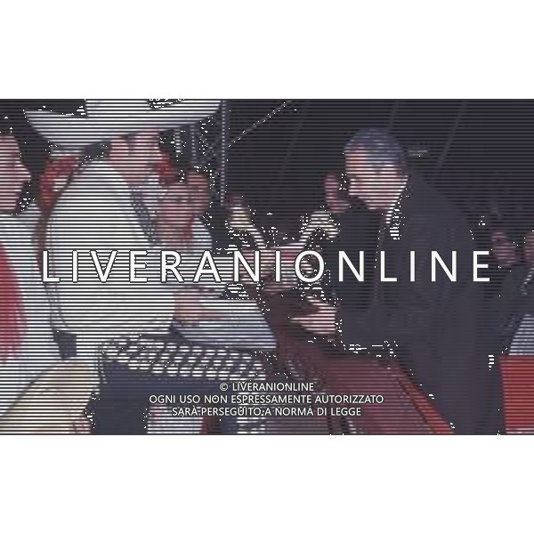 DIAP-RETROSPETTIVA ALDO MORO POLITICO NELLA FOTO ALDO MORO AL CIRCO ANNI 1975-78 A ROMA AG ALDO LIVERANI SAS