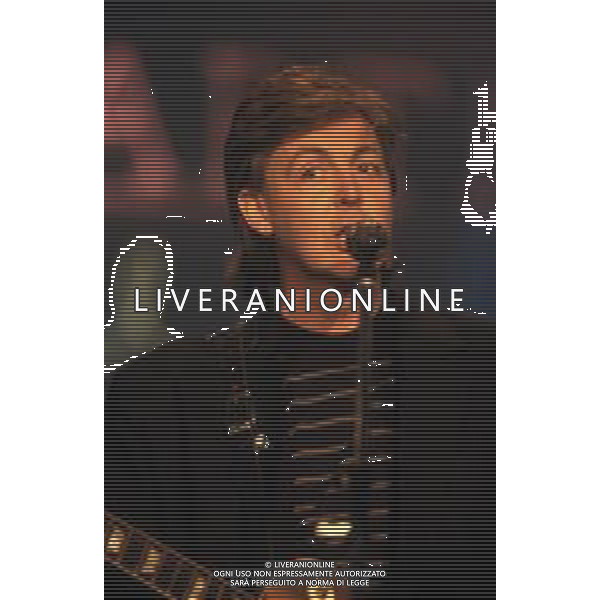 DIAP-RETROSPETIIVA PAUL MC CARTNEY CANTANTE NELLA FOTO PAUL MC CARTNEY AL FESTIVAL DI SANREMO NELL\'ANNO 1988 AG ALDO LIVERANI SAS