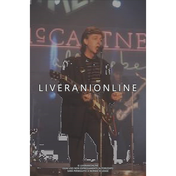DIAP-RETROSPETIIVA PAUL MC CARTNEY CANTANTE NELLA FOTO PAUL MC CARTNEY AL FESTIVAL DI SANREMO NELL\'ANNO 1988 AG ALDO LIVERANI SAS