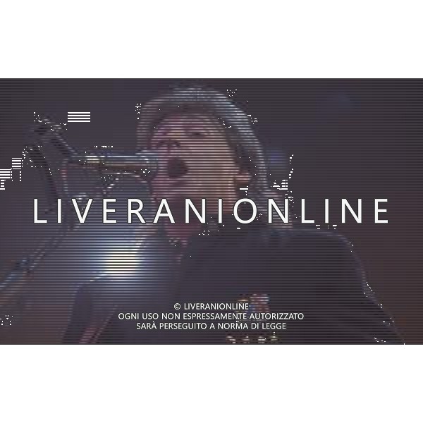 DIAP-RETROSPETIIVA PAUL MC CARTNEY CANTANTE NELLA FOTO PAUL MC CARTNEY NELL\'ANNO 1989 AG ALDO LIVERANI SAS 