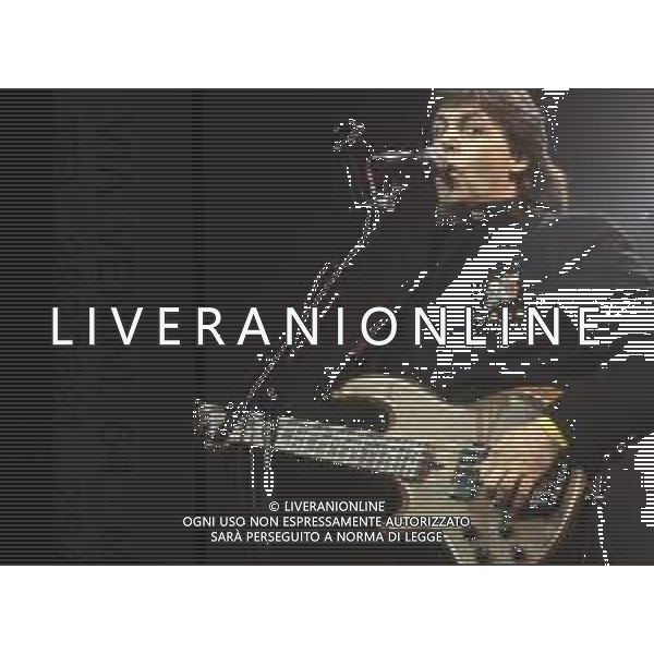 DIAP-RETROSPETIIVA PAUL MC CARTNEY CANTANTE NELLA FOTO PAUL MC CARTNEY NELL\'ANNO 1989 AG ALDO LIVERANI SAS 