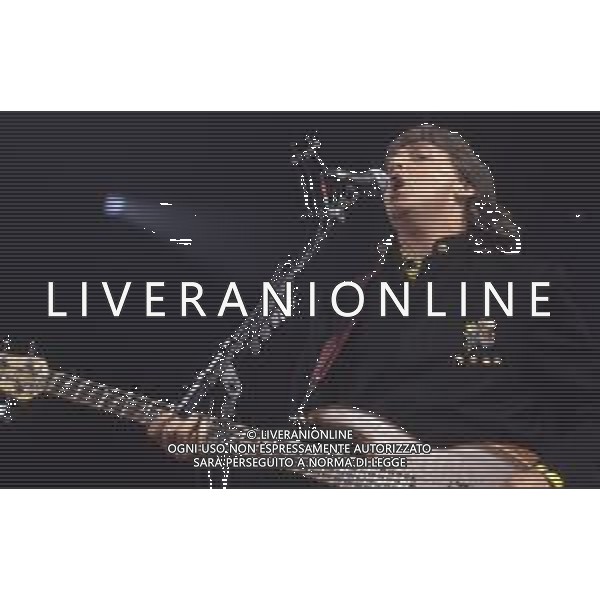 DIAP-RETROSPETIIVA PAUL MC CARTNEY CANTANTE NELLA FOTO PAUL MC CARTNEY NELL\'ANNO 1989 AG ALDO LIVERANI SAS 