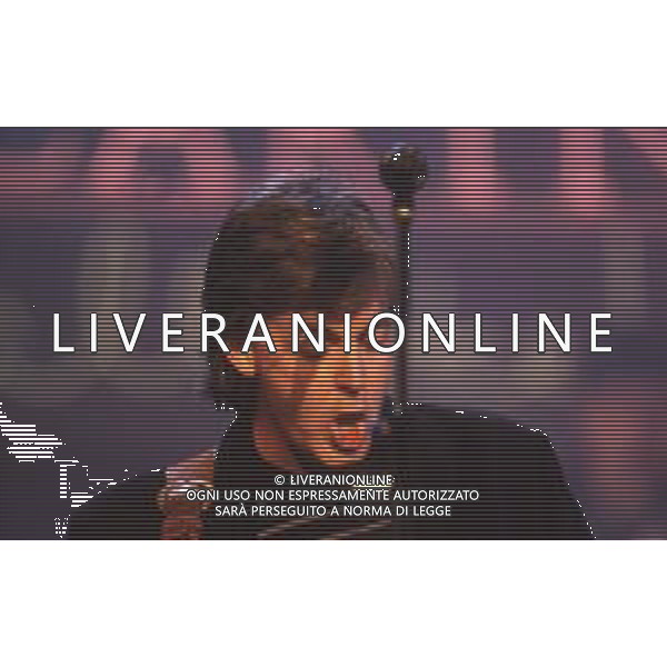DIAP-RETROSPETIIVA PAUL MC CARTNEY CANTANTE NELLA FOTO PAUL MC CARTNEY AL FESTIVAL DI SANREMO NELL\'ANNO 1988 AG ALDO LIVERANI SAS