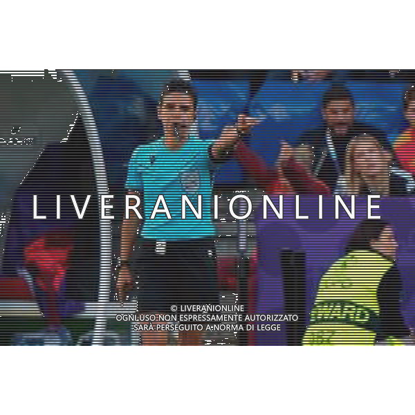 TVEM July 08, 2025 Basel, Switzerland - Germany vs Denmark - Women\'s UEFA Euro 2025 - St. Jakob-Park. In the pic: the referee Catarina Campos of Portugal ©TVEM Emmanuele Mastrodonato - AGENZIA ALDO LIVERANI SAS