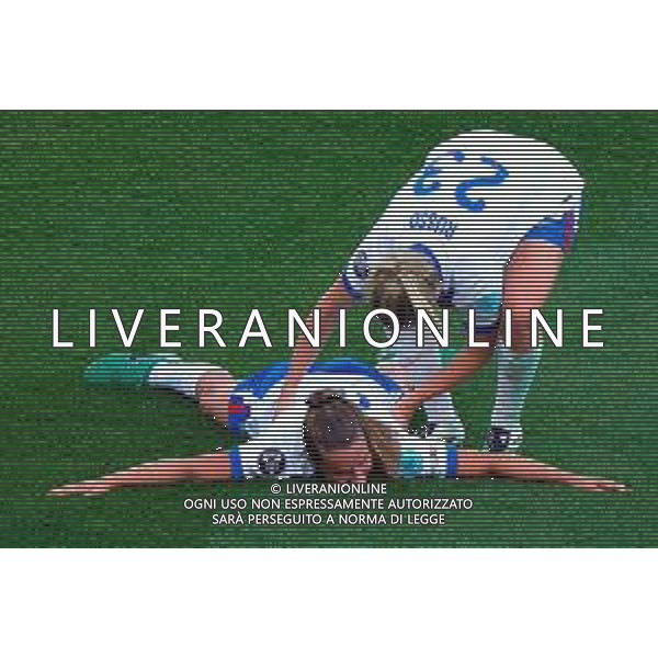 TVEM July 08, 2025 Zurich, Switzerland - England vs Netherlands - Women\'s UEFA Euro 2025 - Stadion Letzigrund. In the pic: Ella Toone of England celebrates after scoring a goal with Alessia Russo of England ©TVEM Emmanuele Mastrodonato - AGENZIA ALDO LIVERANI SAS