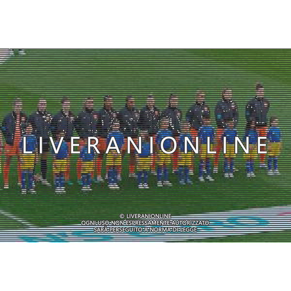 TVEM July 08, 2025 Zurich, Switzerland - England vs Netherlands - Women\'s UEFA Euro 2025 - Stadion Letzigrund. In the pic: Players of Netherlands line up during the National Anthems ©TVEM Emmanuele Mastrodonato - AGENZIA ALDO LIVERANI SAS