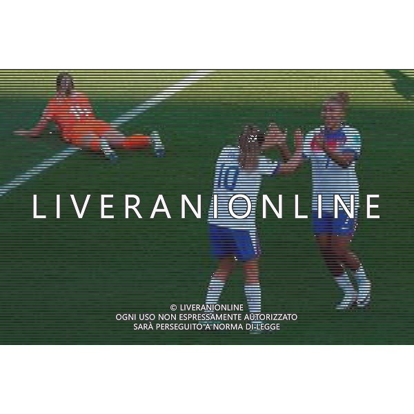 TVEM July 08, 2025 Zurich, Switzerland - England vs Netherlands - Women\'s UEFA Euro 2025 - Stadion Letzigrund. In the pic: Lauren James of England celebrates after scoring a goal with Ella Toone of England ©TVEM Emmanuele Mastrodonato - AGENZIA ALDO LIVERANI SAS
