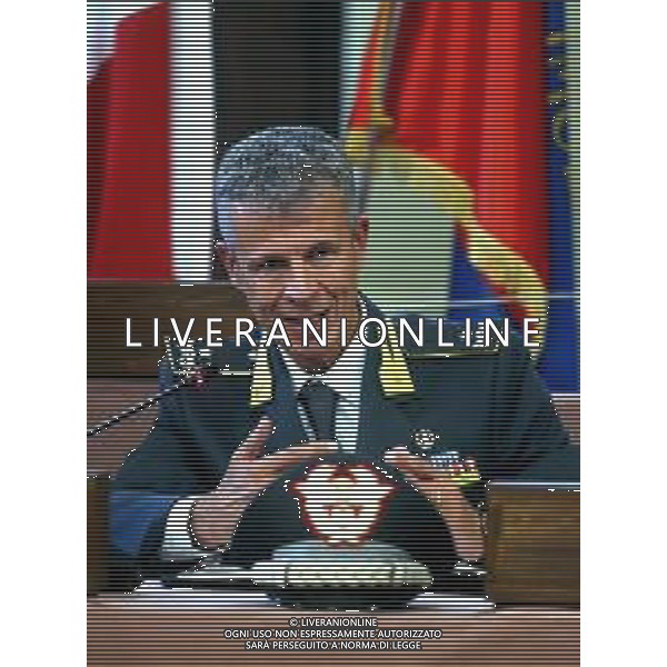 IMOLA 10 07 2025 CONFERENZA STAMPA GUARDIA DI FINANZA DI BOLOGNA E POLIZIA LOCALE DEL NUOVO CIRCONDARIO IMOLESE:ATTIVITA\' CONGIUNTA NEL SETTORE DEGLI AFFITTI BREVI NELLA MAGGIOR PARTE DEI CASI SENZA ALCUN TIPO DI AUTORIZZAZIONE.NELLA FOTO COMMANDANTE PROVINCIALE DELLA GUARDIA DI FINANZA DI BOLOGNA GENERALE GIOVANNI PARASCANDOLO ©SANNA - AGENZIA ALDO LIVERANI SAS