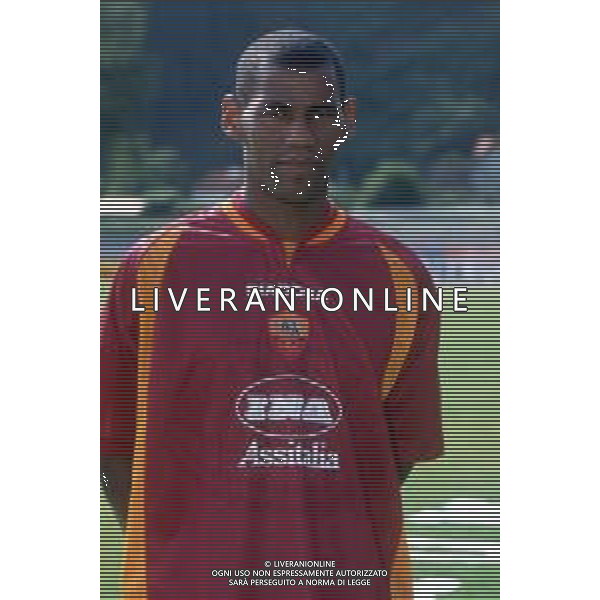 DIAP-RETROSPETTIVA ALDAIR CALCIATORE NELLA FOTO ALDAIR CON LA MAGLIA DELLA ROMA CALCIO AG ALDO LIVERANI SAS
