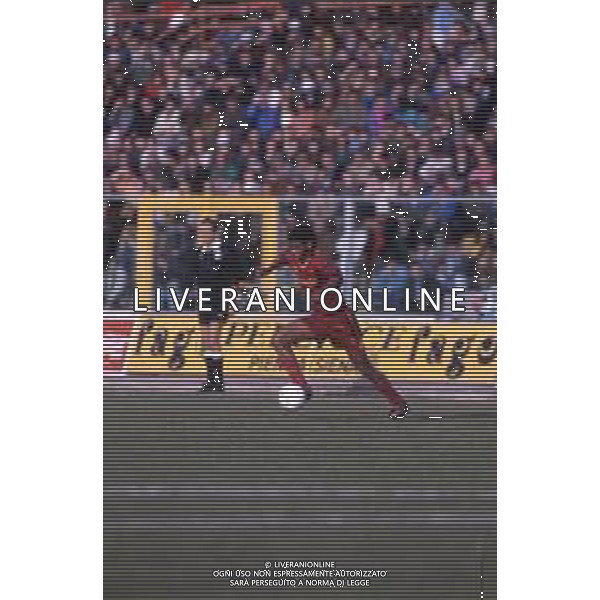 DIAP-RETROSPETTIVA ALDAIR CALCIATORE NELLA FOTO ALDAIR CON LA MAGLIA DELLA ROMA CALCIO NELL\'ANNO 1991-92 AG ALDO LIVERANI SAS 