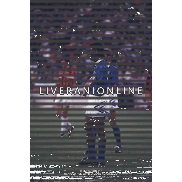 DIAP-RETROSPETTIVA ALDAIR CALCIATORE NELLA FOTO ALDAIR CON LA MAGLIA DELLA NAZIONALE BRASIILE CALCIO NELL\'ANNO 1991-92 AG ALDO LIVERANI SAS